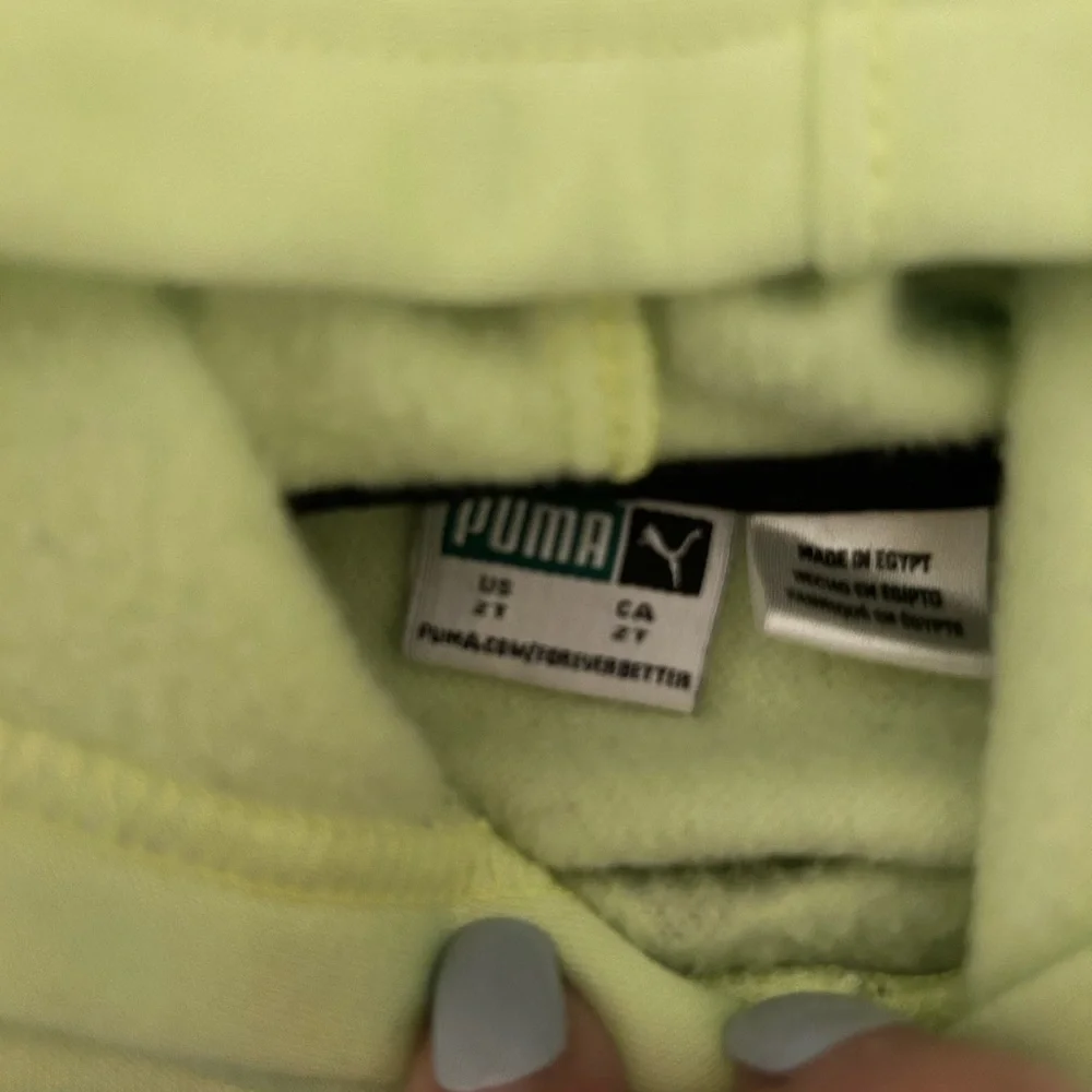 Two Piece Puma Neon Green & Black Jogging Set/2T/EUC - Picture 3 of 3